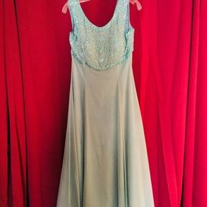 Till sequined and beaded chiffon dress